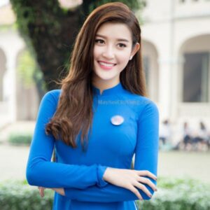 Áo dài lễ tân tinh tế